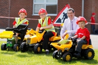 Steve Sowerby with some of the Pupils from Killingholme School